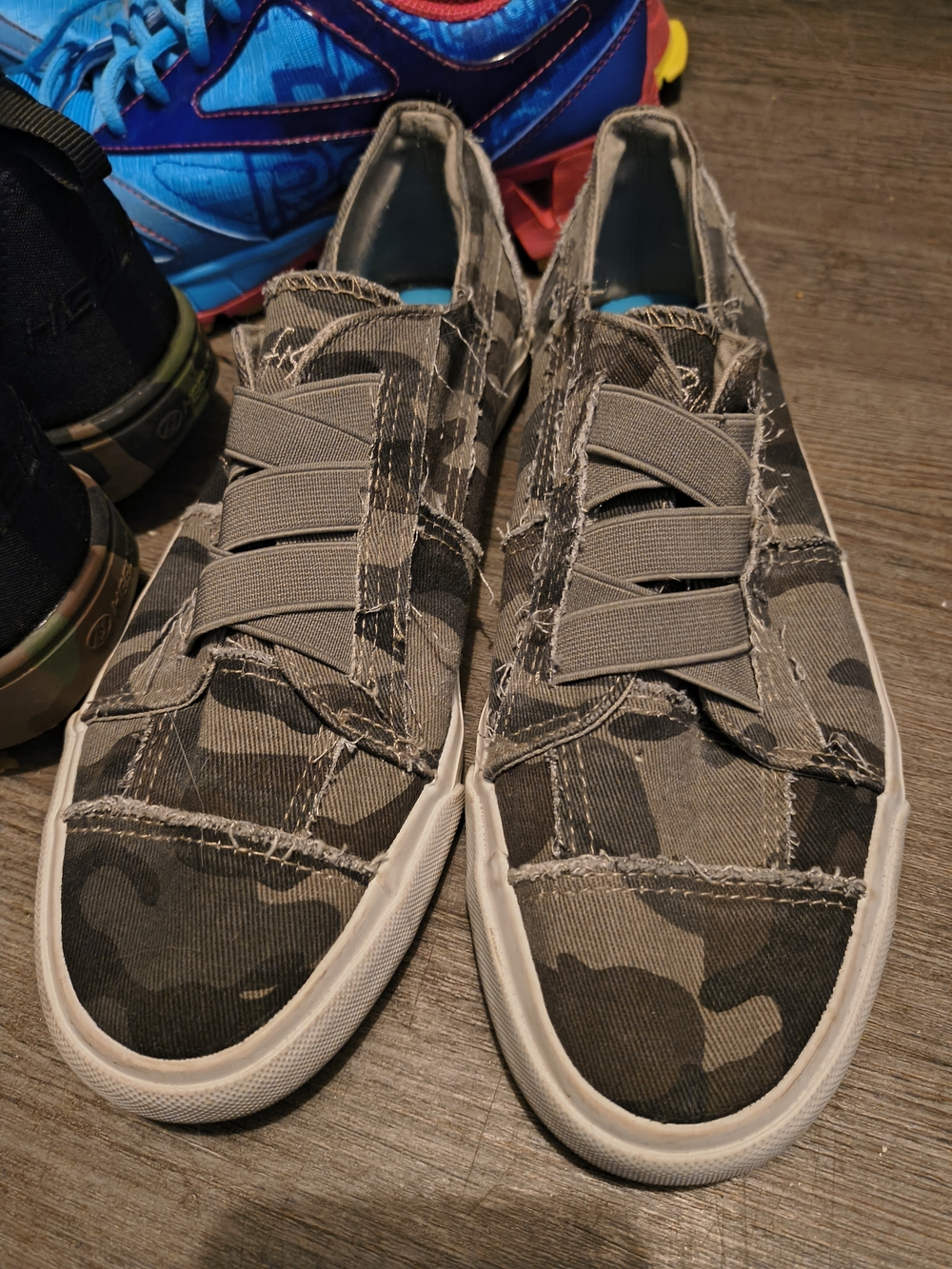 Blowfish Slip-On Sneakers Camouflage